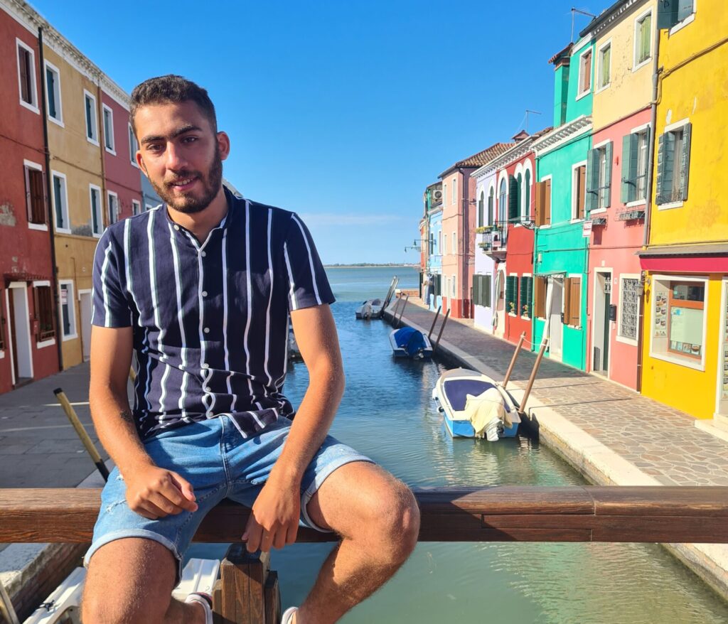 exploring one of the  main islands in Venice Burano and getting around colorful houses