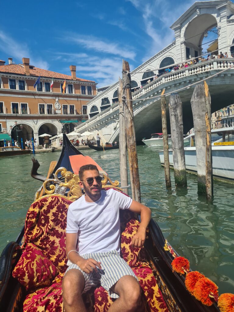 enjoying 2 DAYS IN VENICE ITINERARY and trying the gondola in the rialto area